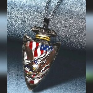 Beautiful Eagle and Flag arrow head necklace with black chain! NWT ! 🇺🇲🦅